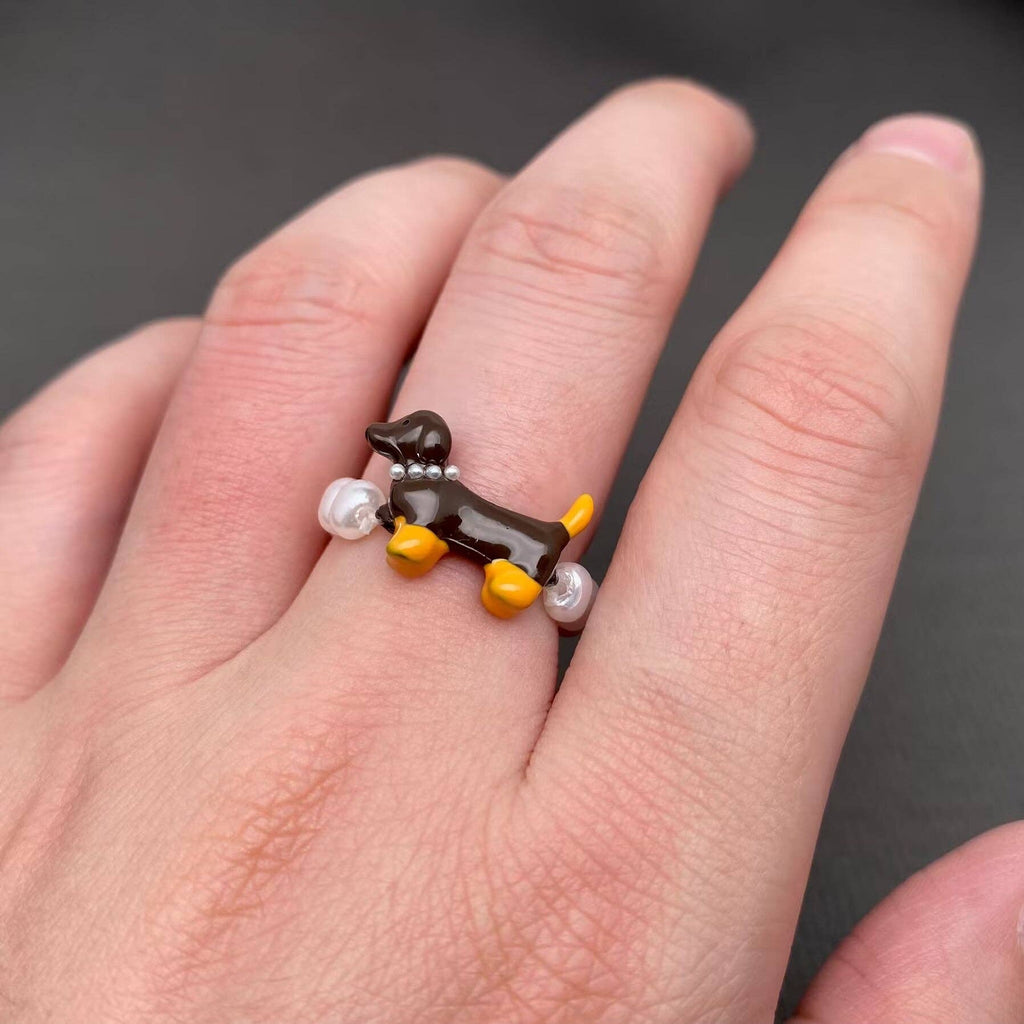 Ceramic Dachshund Dog Pearl Beaded Elastic Ring - YK