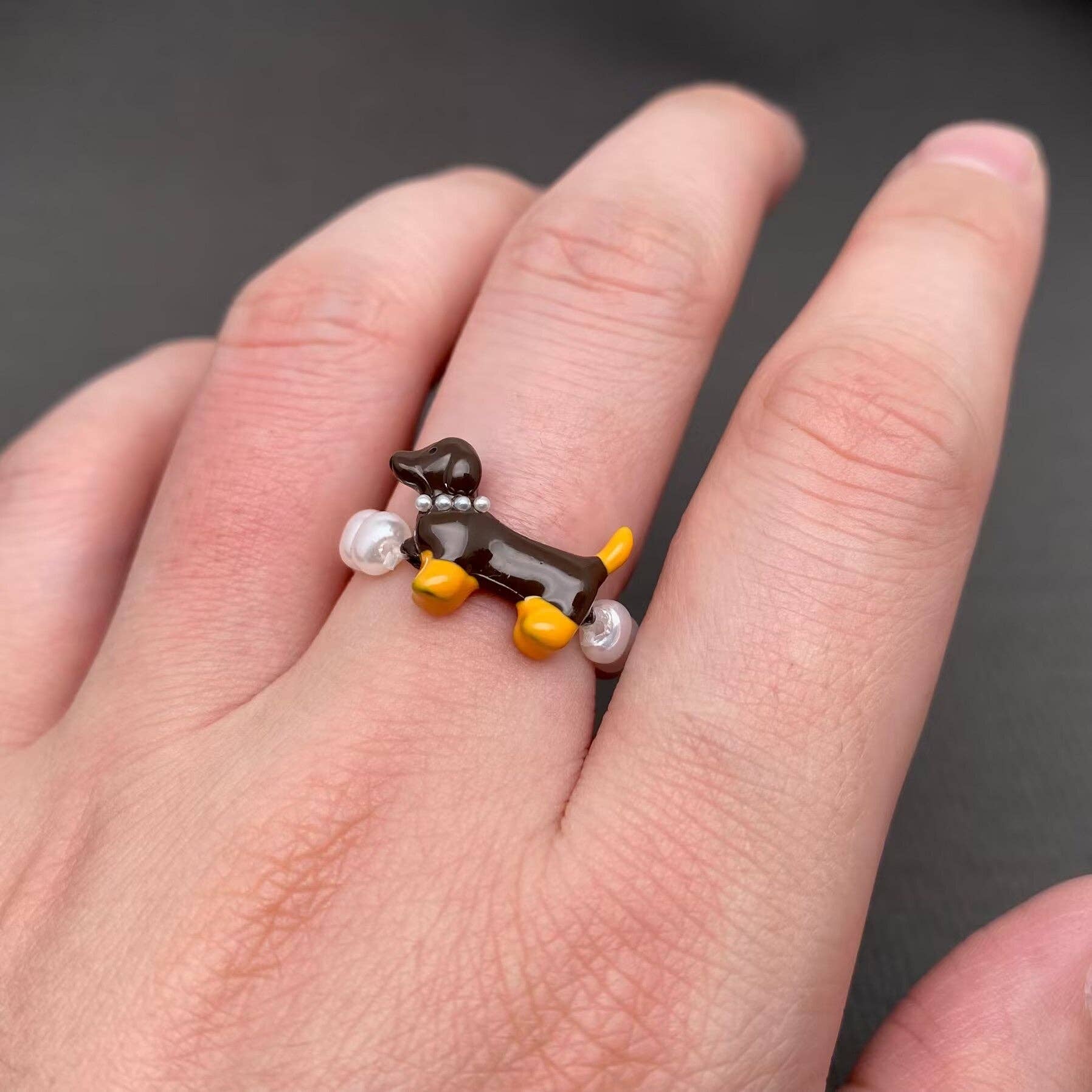 Ceramic Dachshund Dog Pearl Beaded Elastic Ring - YK
